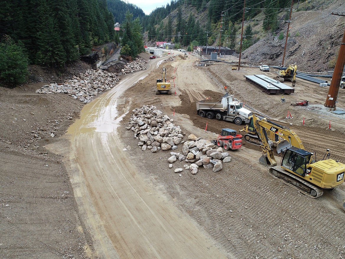 Cleanup work being performed at the Star Mine along Canyon Creek