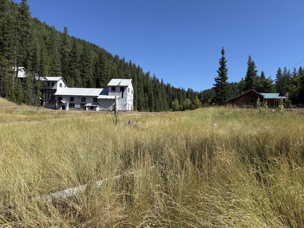 This picture is of the Dayrock Complex in Ninemile ID.