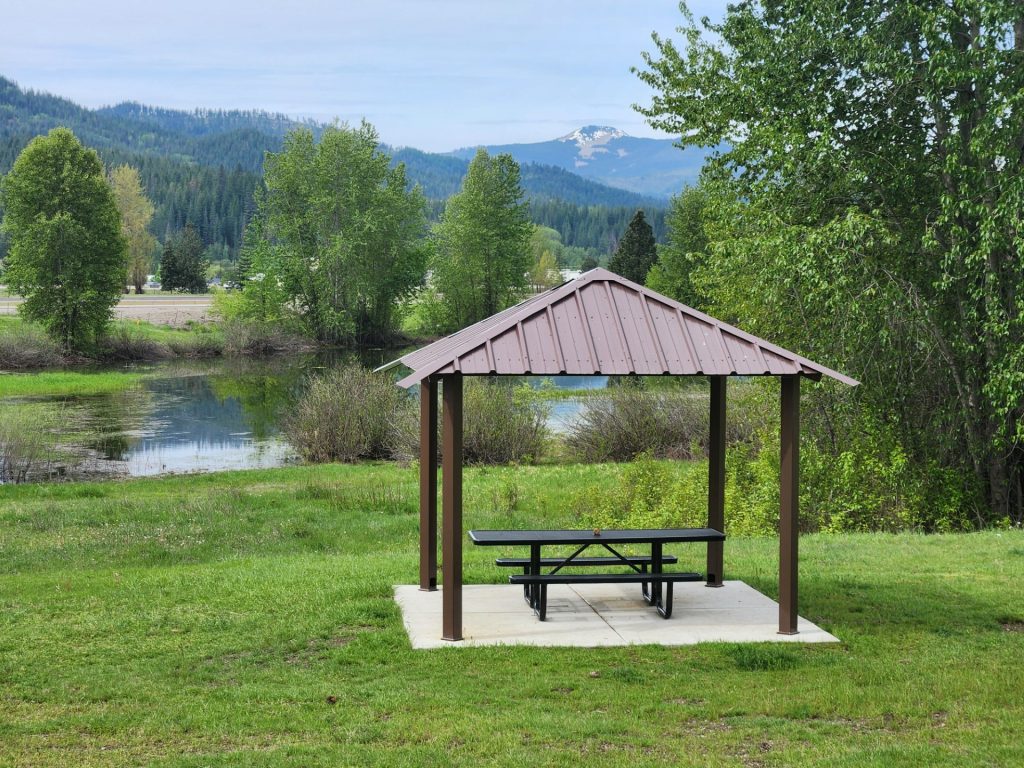 New gazebo installed at walking path